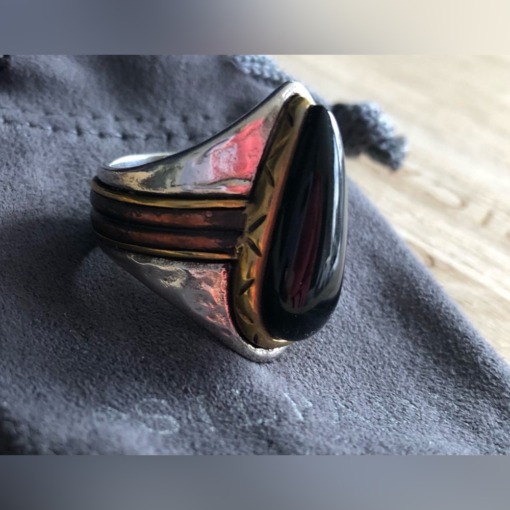 Silpada Silver and Black Statement Ring~ 925